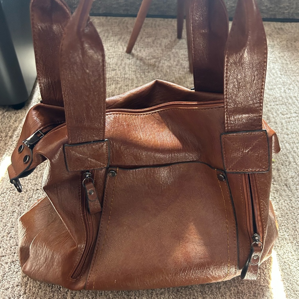 Purse - Picture 2 of 5